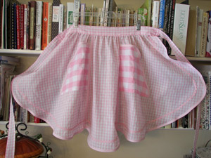 1944 Pink gingham half apron