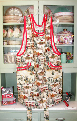 Violet Old Time Village Christmas