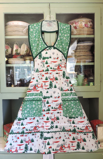 1940 Vintage Christmas Card Apron