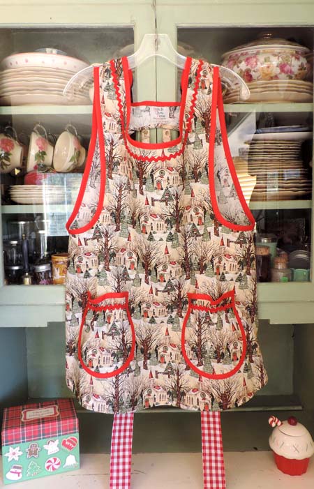 Christmas Aprons Holiday Apron Grandma aprons Cotton Face Masks