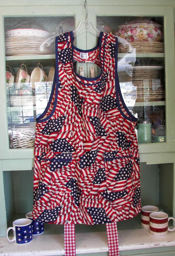 Grandma Patriotic apron with square pockets
