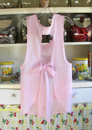 Grandma pink gingham back