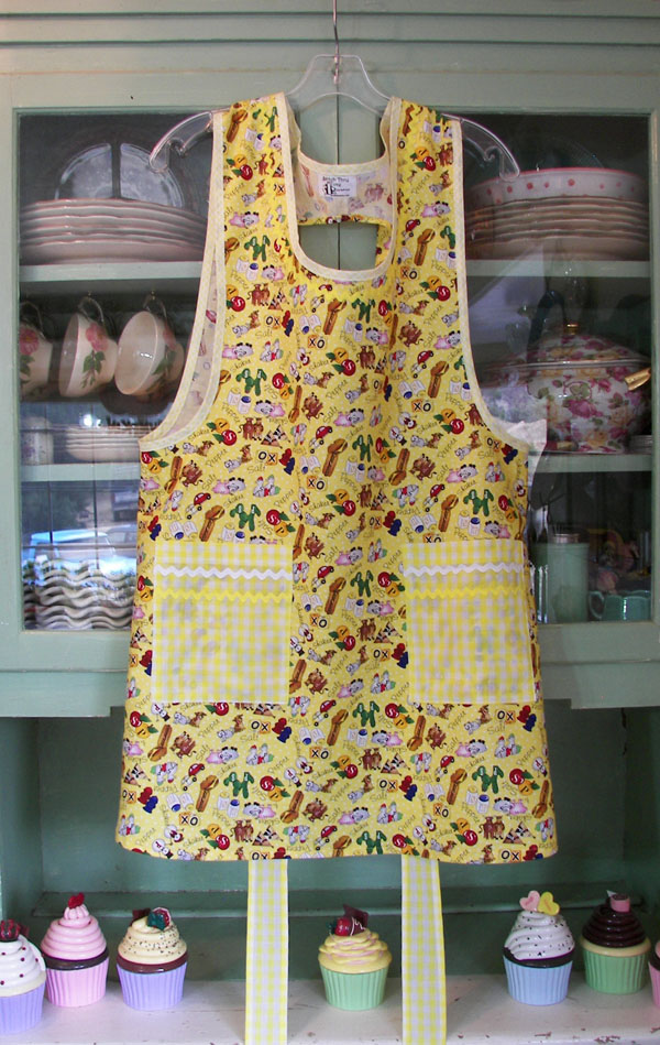 Grandma apron Yellow Salt & Pepper