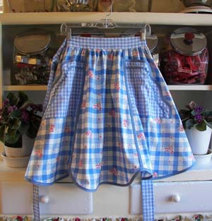 1944 half apron, click for more views