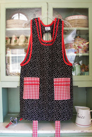 Grandma Black/White Polka Dot with Red gingham pockets, click for larger view