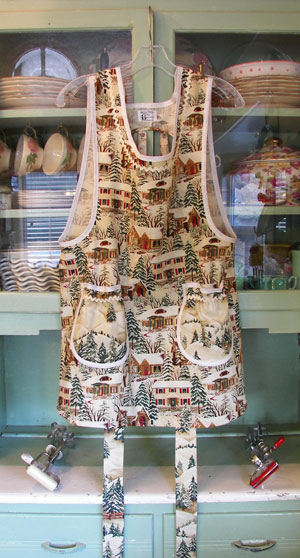 Grandma Apron Old Time Christmas