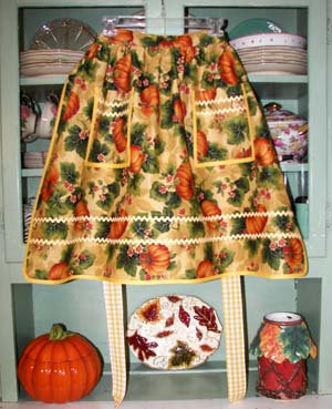 Retro Harvest Gold Pumpkin half apron