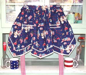 Victory Half Apron Old Fashion USA, click for more Victory aprons